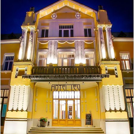 Hotel Lev Levice Zewnętrze zdjęcie