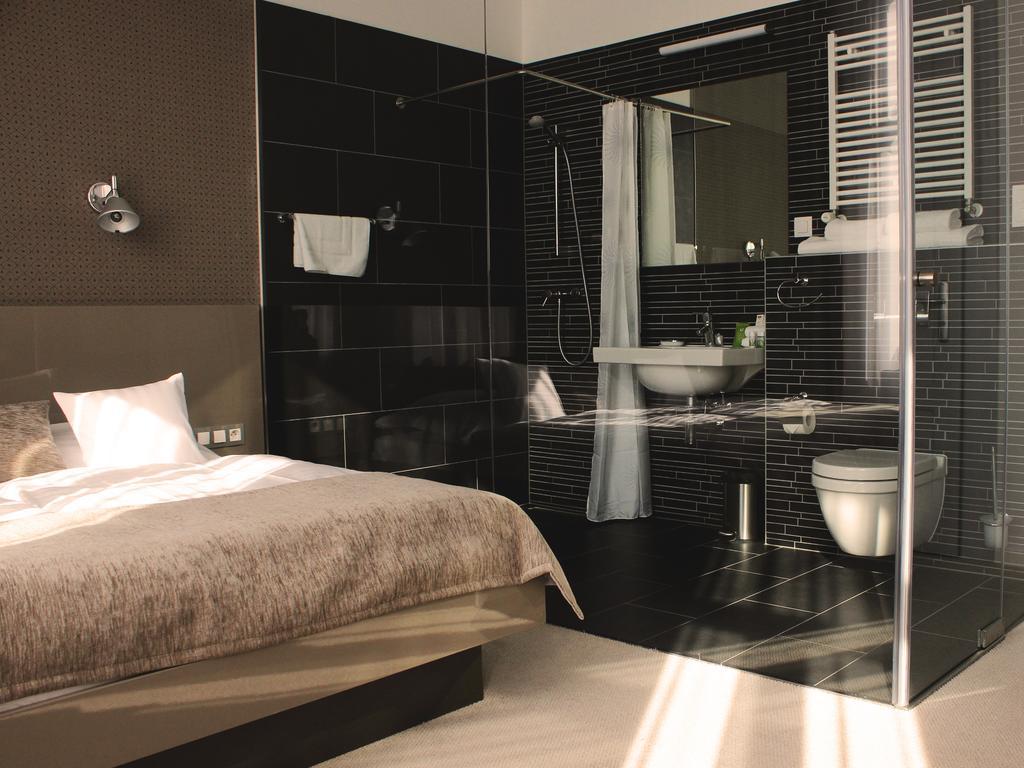 Hotel Lev Levice Pokój zdjęcie